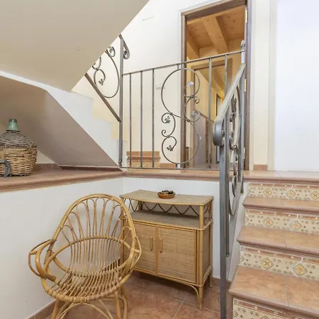 Farm stay El Refugi De Rubinat *